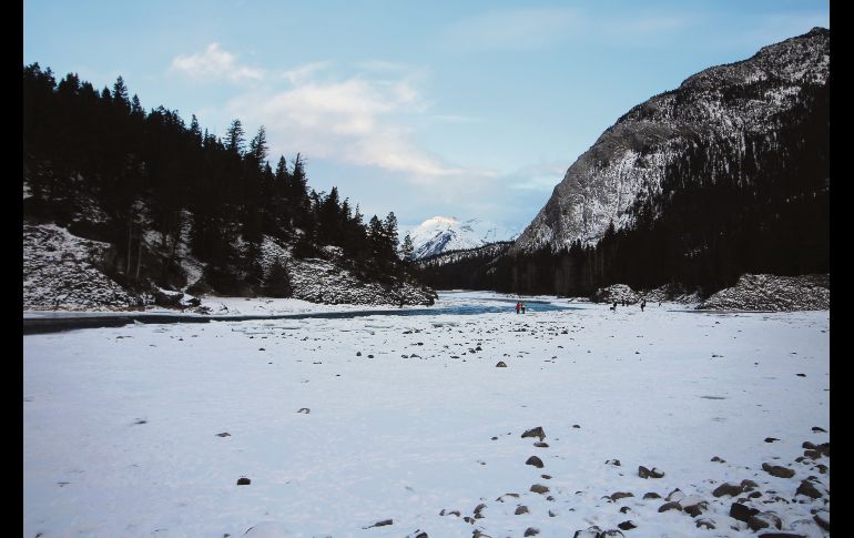 Los alrededores. Basta con salir un poco de la ciudad de Banff para encontrar hermosos rincones naturales. EL INFORMADOR / F. González