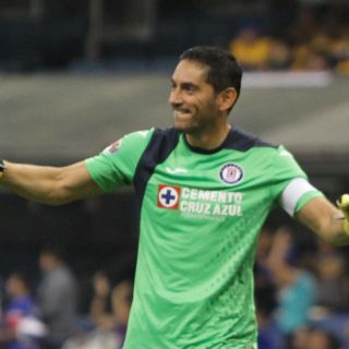 Gignac elogia actuación de "Chuy" Corona en la portería