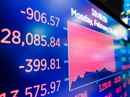 El Dow Jones sigue la tendencia a la baja de bolsas alrededor del mundo. EFE/J. Lane