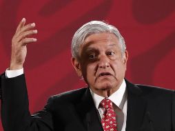 El Presidente aseguró que hay gente que busca ayudar, como fue el caso de la señora Irma Reyes, quien desistió de pedir la recompensa de dos millones de pesos que ofrecieron las autoridades. EFE / J. Méndez