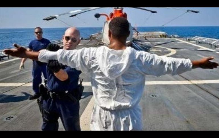 En 2017, USCG detuvo al menos a 700 personas que transportaban droga en altamar. USGS