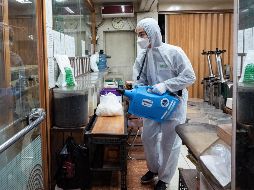 La enfermedad que se originó Wuhan, la capital de Hubei, ya ha infectado a más de 78 mil en China y ha llegado a docenas de países. EFE / J. Heon-Kyun