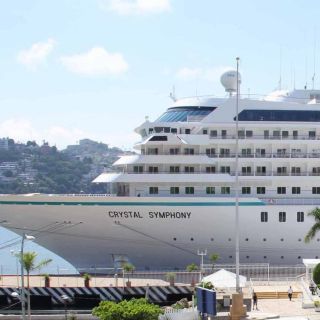 Rectifican y aceptan crucero rechazado por temor a coronavirus en Cozumel