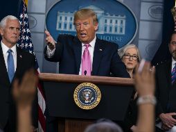 El plan de Trump contempla una estrategia de comunicación y contacto constante con las unidades que atienden a los enfermos locales. AP/E. Vucci