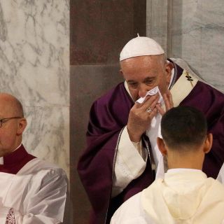 El Papa cancela misa por indisposición leve