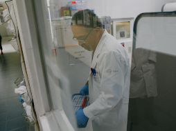 Laboratorio donde se evaluan pruebas para descartar el coronavirus en Jalisco. EL INFORMADOR / G. Gallo