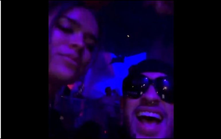 Bad Bunny compartió fotos y videos de las celebraciones en un restaurante y un antro. ESPECIAL