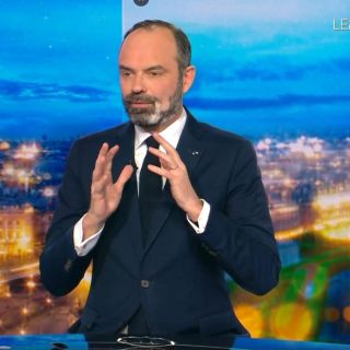 El Parlamento francés aprueba reformas a pensiones sin votación