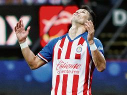 Jesús Molina. Las Chivas no han hecho del Estadio Akron una fortaleza. IMAGO7