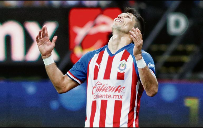Jesús Molina. Las Chivas no han hecho del Estadio Akron una fortaleza. IMAGO7