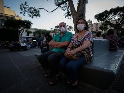 La incidencia en casos de influenza y la alerta por los cuatro enfermos confirmados de coronavirus en México han provocado que los tapatíos comiencen a extremar precauciones y usen cubrebocas. EL INFORMADOR/F. Atilano