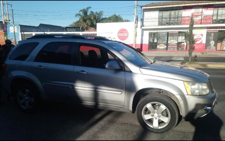 El vehículo contaba con reporte de robo desde el 18 de febrero. ESPECIAL / Policía de Tlajomulco