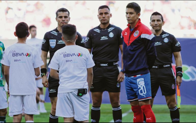 Sorpresa. Jesús Molina arrancó el juego pese a que fue duda toda la semana por lesión. IMAGO7