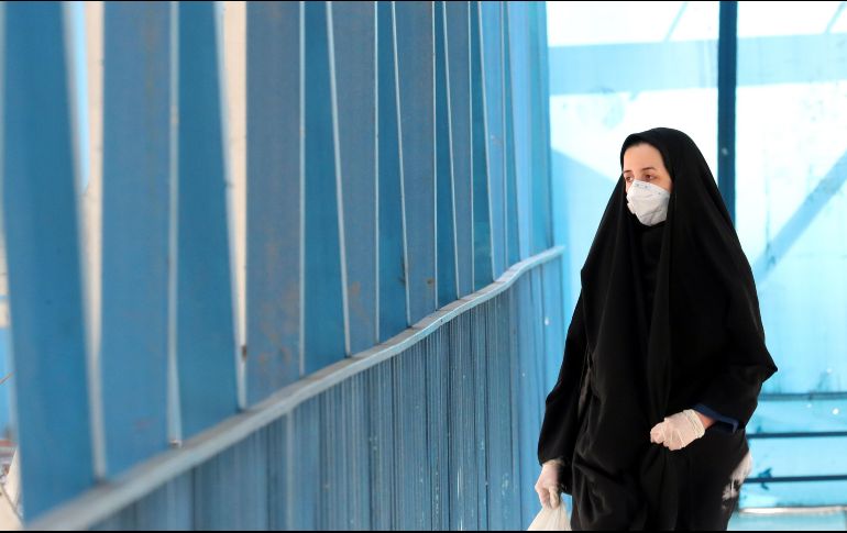 Irán ordenó la cancelación de los oficios religiosos a gran escala en las mezquitas de todo el país. EFE / A. Taherkenareh