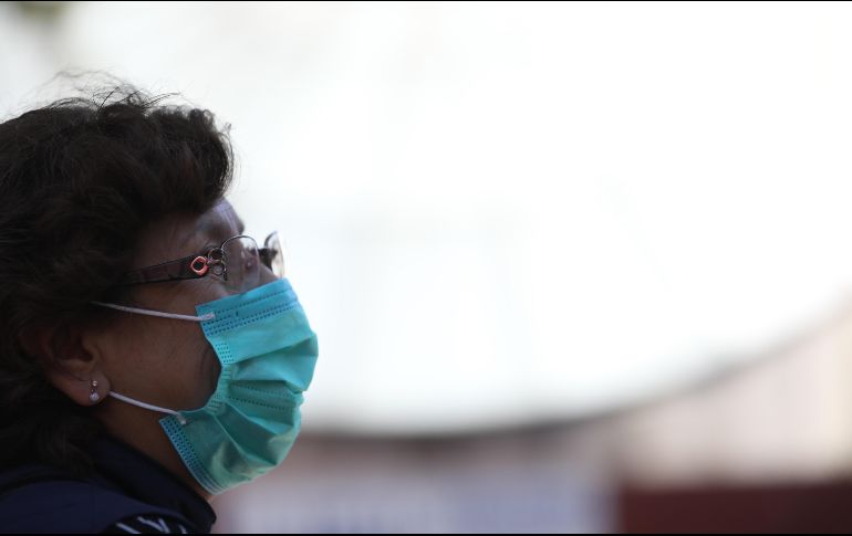 Autoridades insistieron en que los cubrebocas convencionales no sirven para protegernos y no disminuye el riesgo del Covid-19. EFE / ARCHIVO