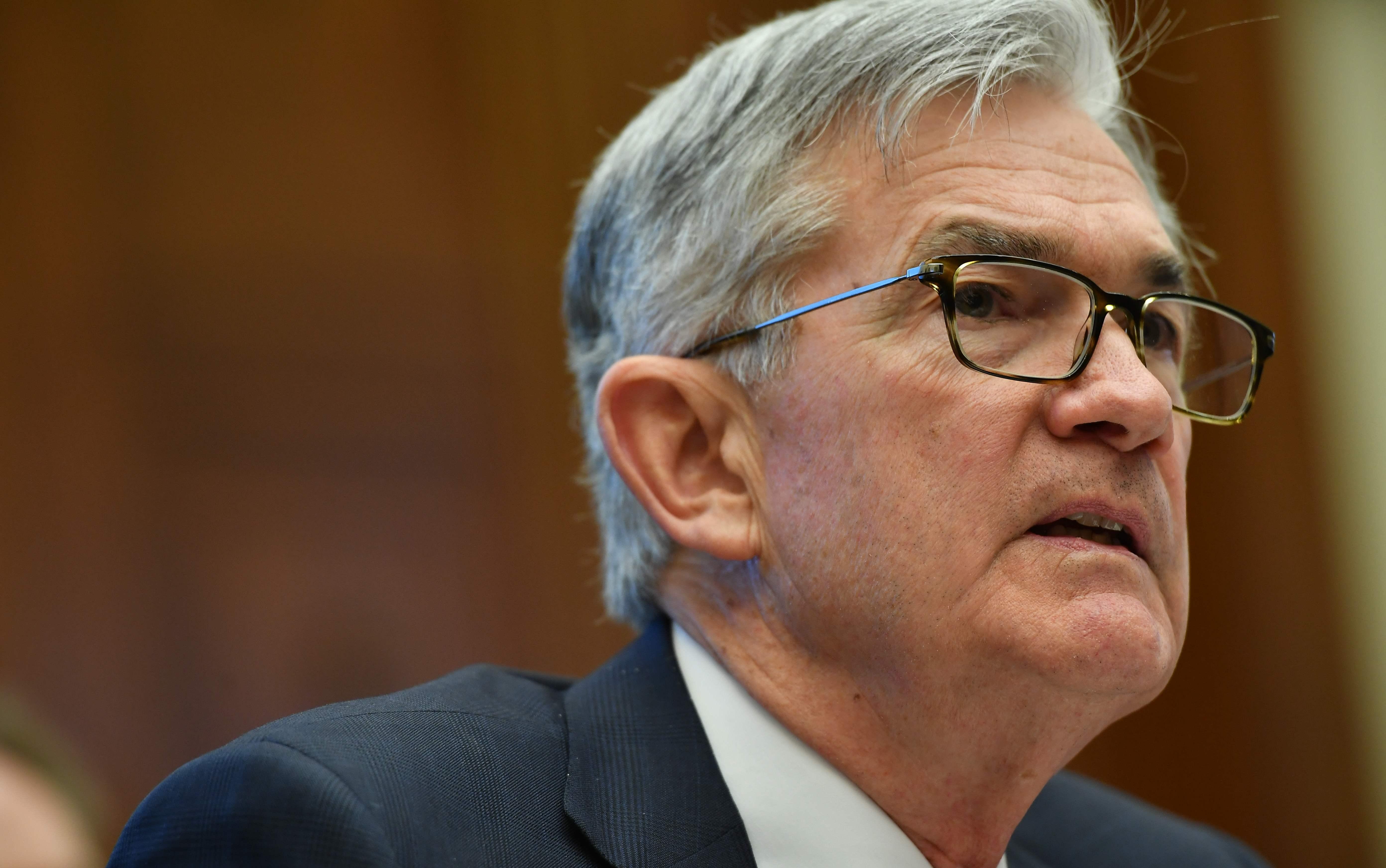 El presidente de la Fed, Jerome Powell, adelantó el viernes pasado que el organismo estaba listo para intervenir si la epidemia de coronavirus lo hacía necesario. AFP/ARCHIVO