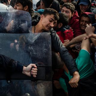 Europa enfrenta crisis migratoria en frontera entre Turquía y Grecia