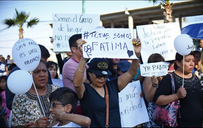 Ciudadanos se manifestaron por el terrible y cruel asesinato cometido contra la niña Fátima. AFP / ARCHIVO