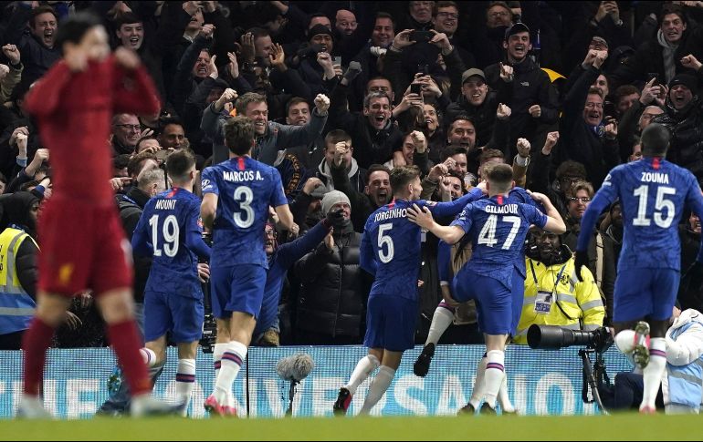 Chelsea avanzó a los cuartos de final de la FA Cup. EFE / W. Oliver
