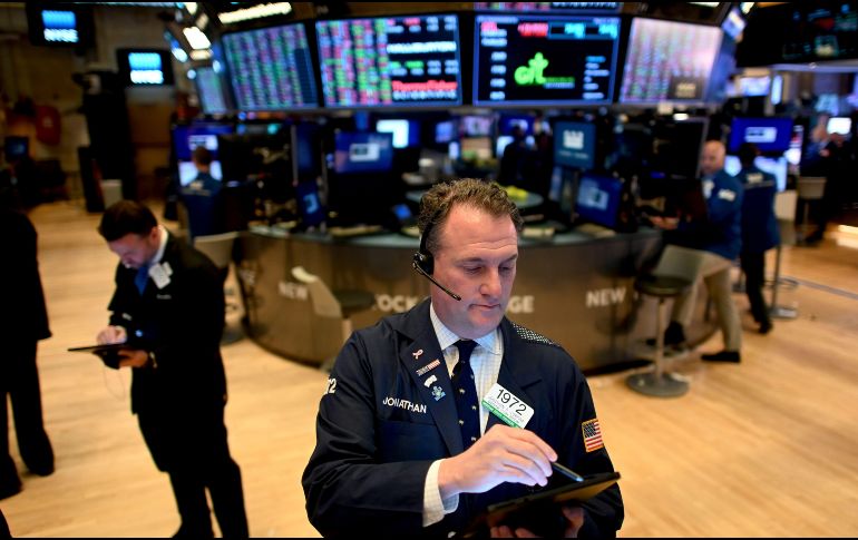 La incertidumbre generada por el avance del coronavirus afecta a los mercados. AFP/J. Eisele