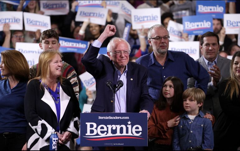 Muchos demócratas temen que Bernie Sanders esté demasiado a la izquierda para ganarle a Trump. AFP/A. Wong