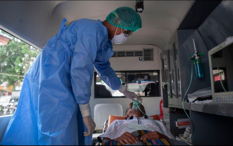 Nbelyax puede entrar al organismo portador y destruir el material genético del virus. EFE/O. Bustan