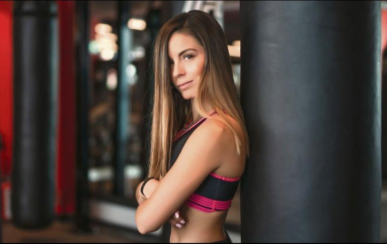 Julieta Silva, quién después de superar severa fractura en la columna vertebral fundó de The Fit Body, compañía de productos fitness para la mujer.
