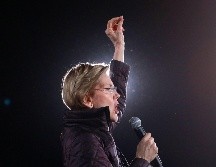 Warren lideró algunos sondeos el año pasado, pero nunca logró formar una amplia coalición de apoyo que le reportara éxitos en las urnas. AFP/ARCHIVO