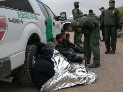 La CBP estima que 48% de los adultos sin compañía detenidos son de origen mexicano. AFP/Archivo