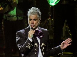 Alejandro Fernández eligió personalmente la canción porque la letra y melodía le “parecen increíbles”. EL INFORMADOR / E. Barrera