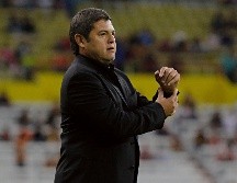 Respecto al Clásico Tapatío de este fin de semana, Guzmán reconoció que desea un empate espectacular. El ''Travieso'' jugó y entrenó a ambos equipos. IMAGO7