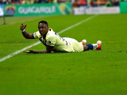 Ibarra está acusado de haber tenido un conflicto familiar, en el que habría agredido física y verbalmente a su esposa, quien está embarazada, así como a su cuñada. Imago7