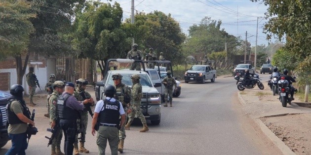 Detienen a cuatro tras enfrentamiento afuera de hospital en Culiac&aacute;n