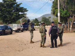 Elementos del Ejército, la Marina y las policías estatal y municipal se desplazaron tras los reportes de enfrentamientos. TWITTER@Mtro_CCastaneda