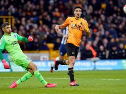 El mexicano suma 13 tantos en lo que va del torneo inglés. EFE / T. Keeton