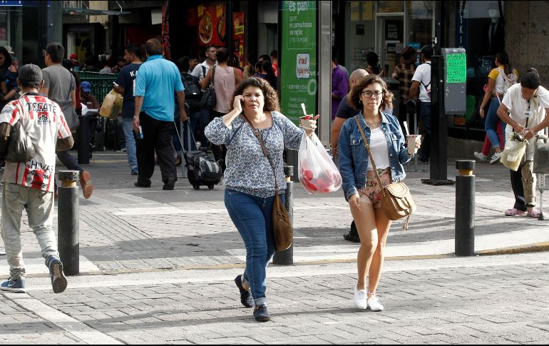 Platean que se castigue con 50 a 100 días de multa y prisión de seis meses a tres años a quien realice llamadas telefónicas que tengan la intención de convencer al ciudadano de votar. EL INFORMADOR / ARCHIVO
