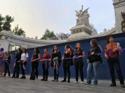 Las manifestantes cantaron consignas contra la violencia de género y colocaron diferentes carteles con mensajes. SUN/F. Rojas