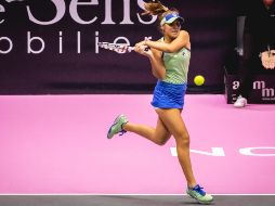 Kenin dominó con facilidad el primer set, registró 81 por ciento de efectividad con su primer servicio y 100 por ciento con el segundo. TWITTER / @WTA_Espanol