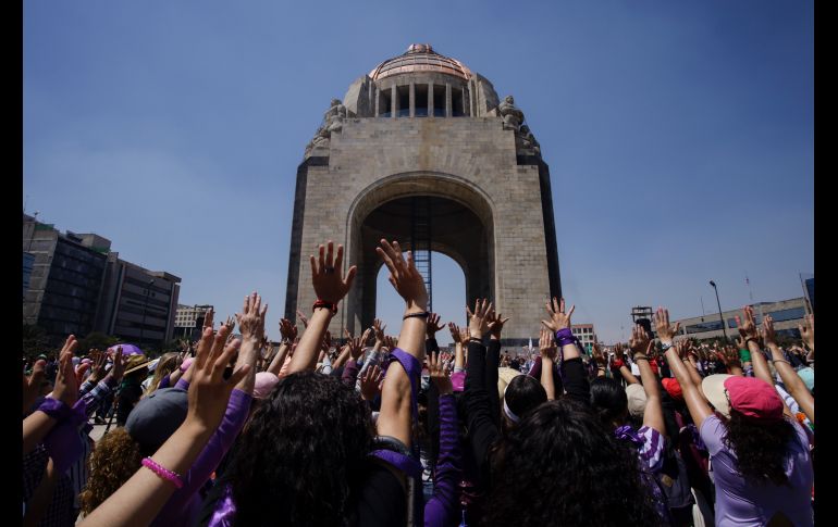 Grupos de manifestantes se congregaron en el Monumento a la Revolución de Ciudad de México. NTX/P. Hidalgo