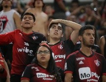 Rafael Puente sumó su derrota número 12 de manera consecutiva, luego de perder ante las Chivas en el clásico Tapatío. EL INFORMADOR / ARCHIVO