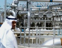 Efecto. La decisión saudí golpeó el valor del crudo. AFP