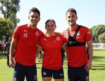 Las futbolistas rojiblancas sostendrán un “Juego X La Equidad” con el equipo varonil, los equipos serán combinados y se realizará a las 12 del día en las instalaciones del Estadio Akron este martes 10 de marzo. INSTAGRAM / @chivasfemenil