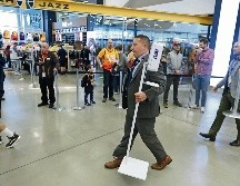 Medidas. Las organizaciones de la NBA han tomado acciones preventivas ante el brote de coronavirus. AP / R. Bowmer