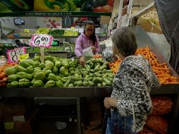 La inflación repuntó en febrero, superando las expectativas de especialistas, debido a una base de comparación baja y al alza en precios de frutas y verduras. EL INFORMADOR/F. Atilano