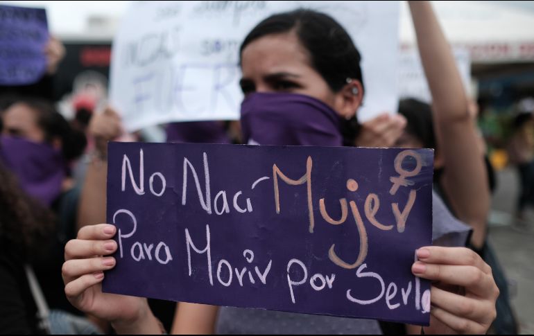 El domingo 8 de marzo hubo 11 homicidios dolosos contra mujeres y ayer lunes se registraron 10. EFE / C. Herrera