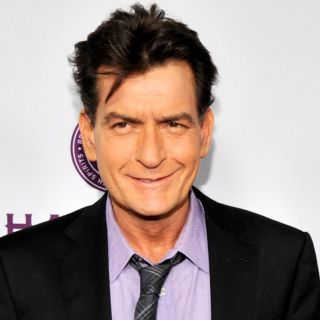 Corey Feldman asegura que Charlie Sheen violó a Corey Haim en un rodaje