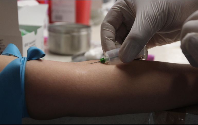 Familiares de los fallecidos denunciaron públicamente que en el hospital de Pemex a sus pacientes les habían dado este medicamento sin confirmar la procedencia del mismo. EL INFORMADOR/Archivo