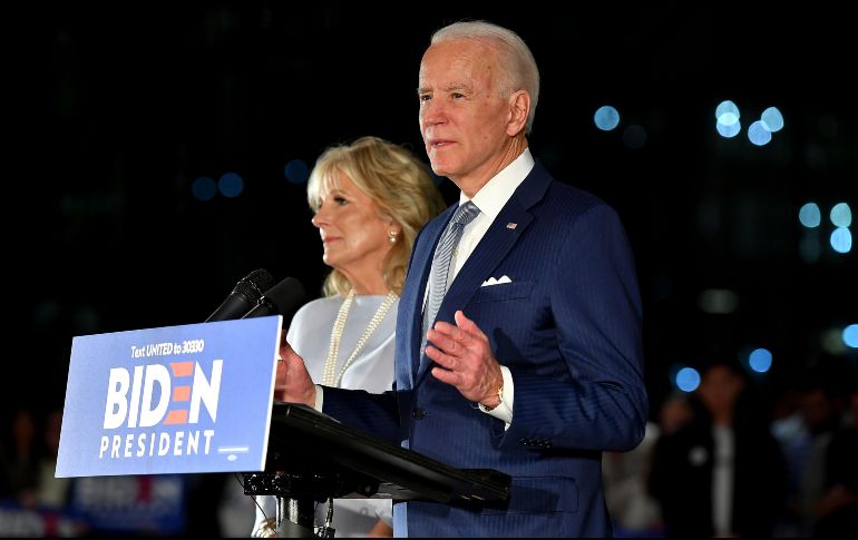 Biden ya cuenta con 763 delegados, mientras que Sanders se mantiene en 616. AFP/M. Ngan