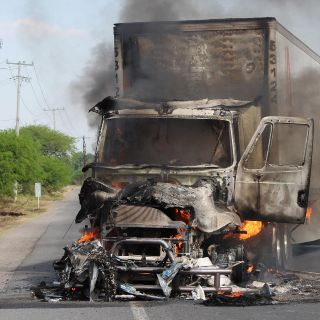 Bloqueos en Guanajuato no son por tratar de detener a "El Marro": López Obrador