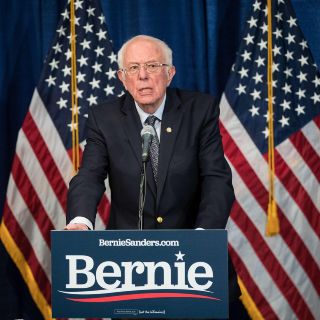 Sanders anuncia que sigue en las primarias pese a ventaja de Biden